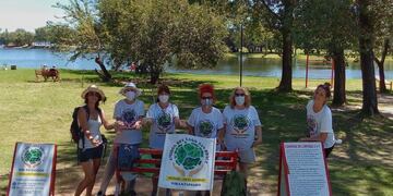 Los "Amigos del lago San Roque" llevaron adelante una jornada de recolección de residuos.