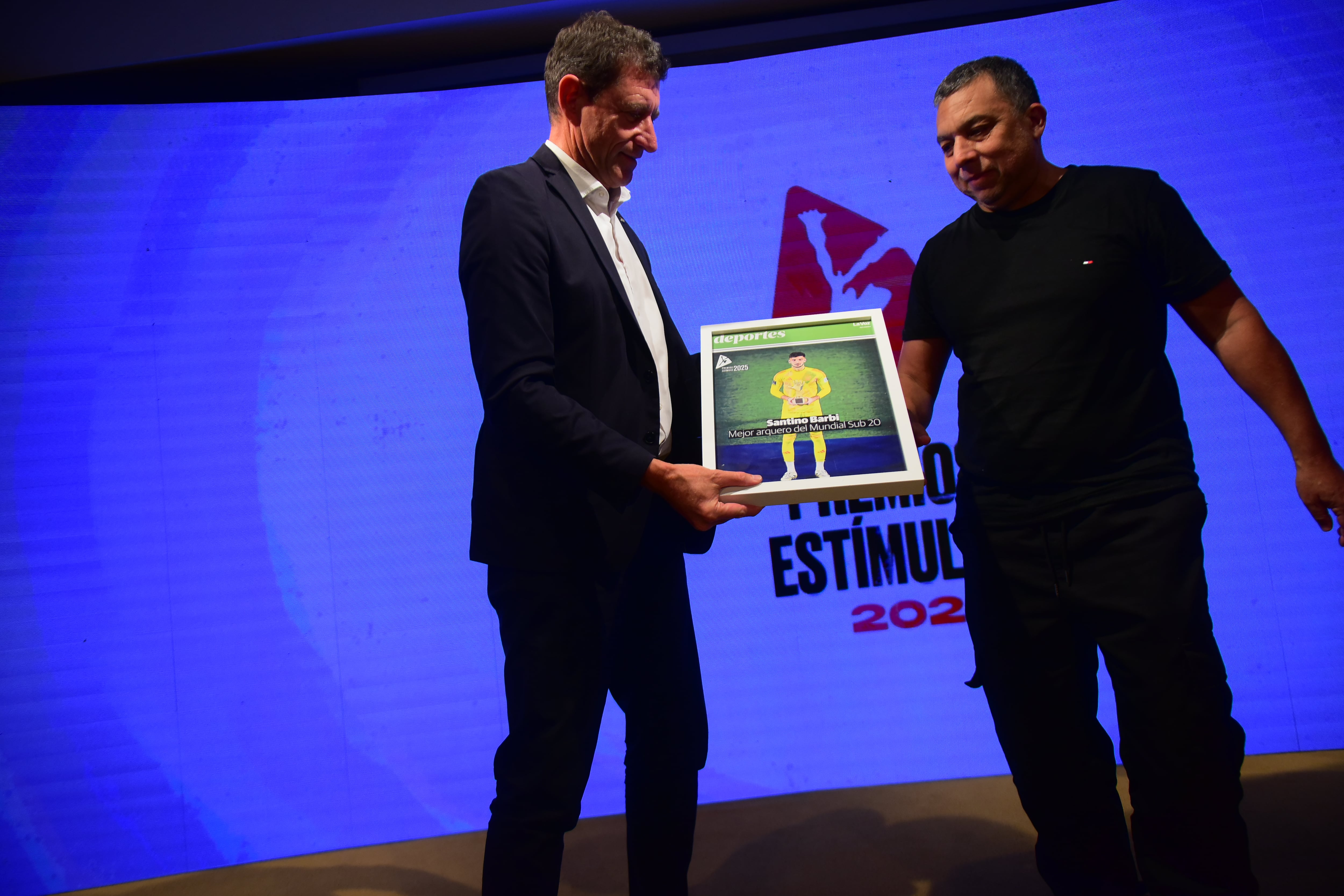 Entrega de los Premios Estímulo a los deportistas destacados del año en el Auditorio de La Voz (Foto Javier Ferreyra)