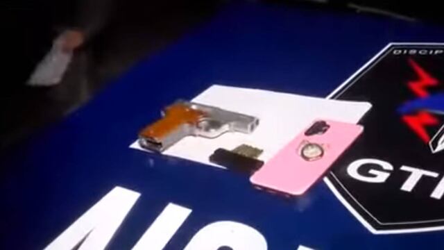 La policía secuestró un arma calibre 22 y el celular arrebatado en Castellanos al 500.