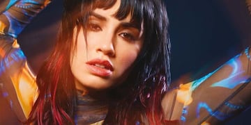 Un hombre le pidió casamiento a su pareja en pleno show de Lali Espósito.