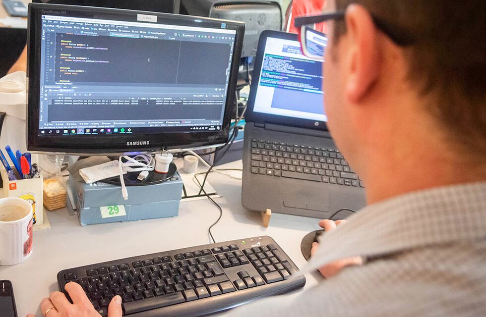 Taller de Informática gratuito: “Conviviendo con un Mundo Digital”