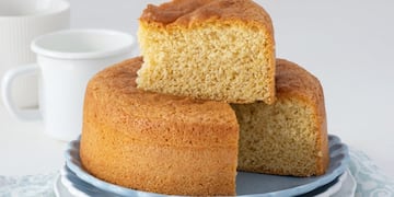 La receta de torta matera esponjosa sin huevos ni manteca.