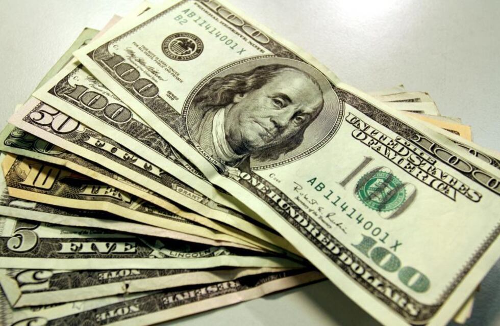 Dólar blue en Rosario: cómo cotiza la divisa paralela este martes 16 de abril