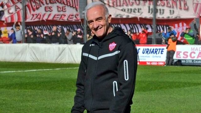 Roberto Carlos Mario Gómez, ex DT de Belgrano, que salvó a Talleres de Remedios de Escalada del descenso a la B Metropolitana en partido desempate ante Atlético de Rafaela