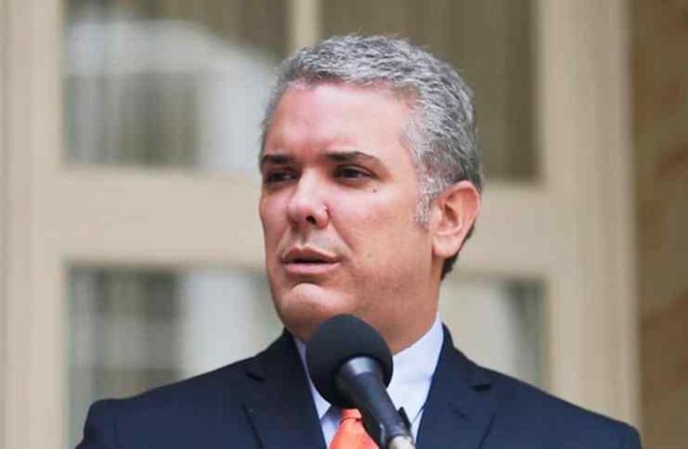 Colombia: atacaron a tiros un helicóptero en el que viajaba el presidente Iván Duque