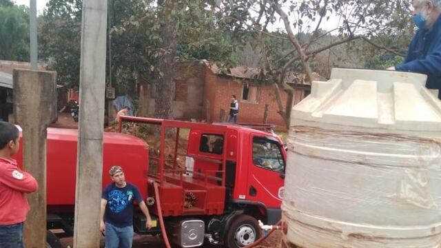 Vecinos de Picada 9 de Eldorado piden por una red de agua potable