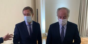 El gobernador se reunió con el embajador chileno para charlar sobre temas vinculados a la relación entre los dos.
