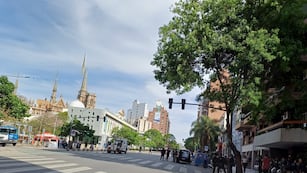 Javier Milei llegó a Córdoba para hacer el cierre de campaña. (Foto: X)