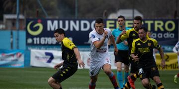 El equipo tandilense volvió a perder y se hunde en los últimos puestos de la zona B.
