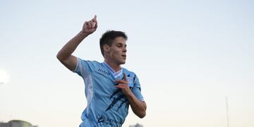 Dos goles de Nicolás Talpone, para un Celeste del Imperio que crece en las posiciones.