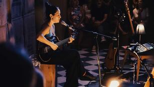 Noelia Recalde se presentará en Rafaela con "Sola set"