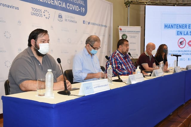 Censuraron a los periodistas con las preguntas en la conferencia de prensa