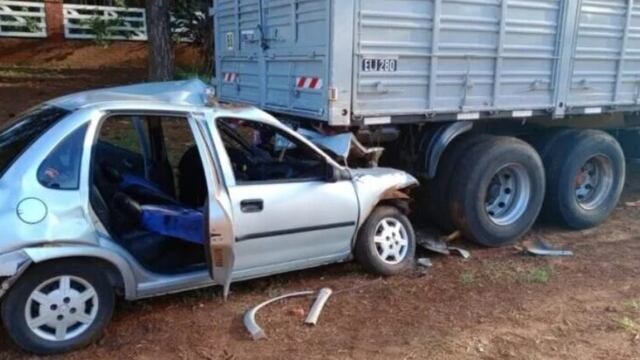 Continúa en grave estado el taxista chocado en Hipólito Yrigoyen.