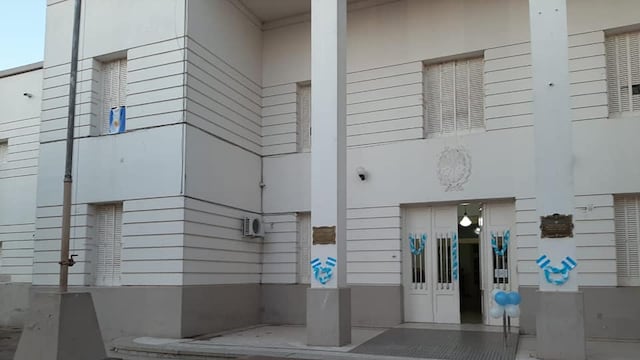 Escuela N° 204 "Domingo de Oro" exNormal