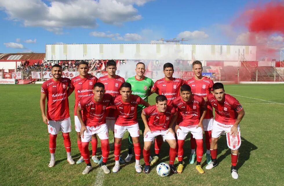 El “9″ empató 1 a 1con Sol de Mayo de Formosa y volvió a sumar