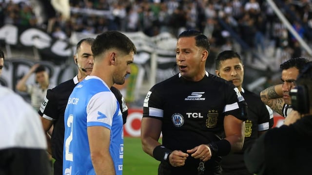 Estudiantes disputará en Río Cuarto la primera final por el segundo ascenso contra un Deportivo Madryn que llega envuelto en escándalos, por los arbitajes.