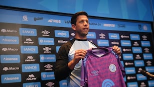 El arquero paraguayo Juan Espínola no mantuvo el nivel de 2024 y dejará Belgrano.