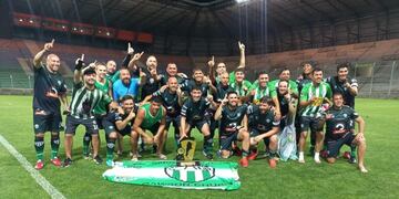 Campeon 2021, Germinal de Rawson, la final se jugo en el estadio de La Pedrera en San Luis