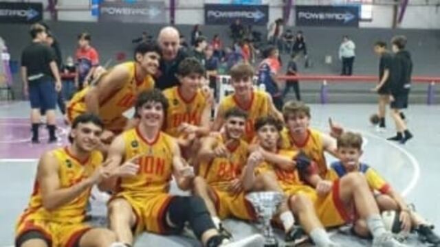 Tomás Gómez Lepez y Luca del Grazia campeones como en U-19 de Bahiense del Norte en el torneo "Cuna de Campeones".