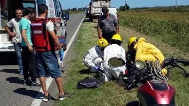 El motociclista perdió el control a causa de un bache de la Ruta 35, en Huinca Renancó.