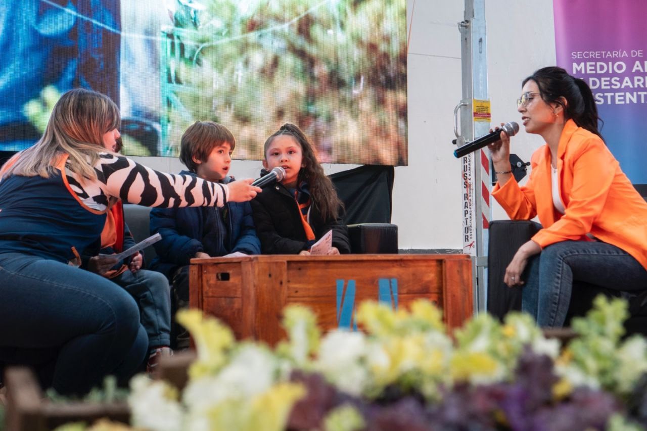 A la Expo asistieron más de 700 chicos y chicas de diferentes establecimientos educativos.