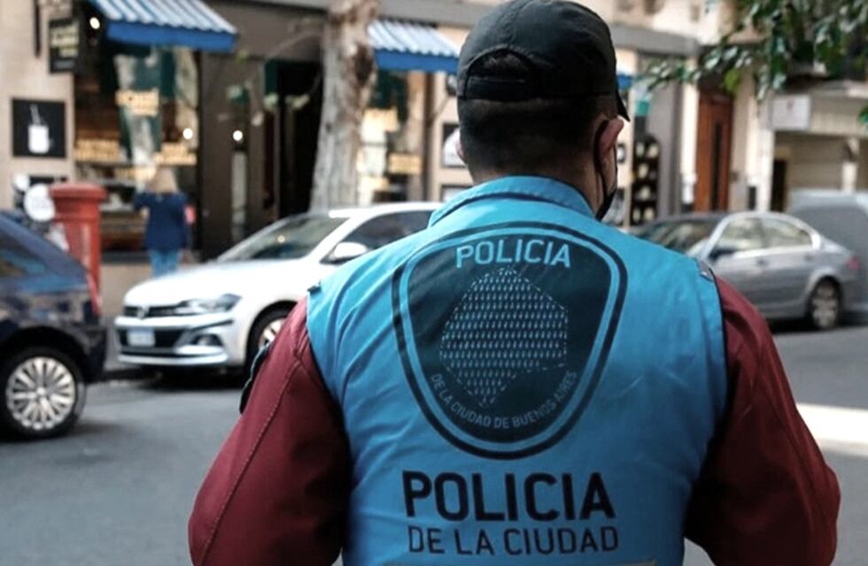 La Policía de la Ciudad detuvo en menos de 48 horas a los tres delincuentes que asaltaron un supermercado de Monserrat