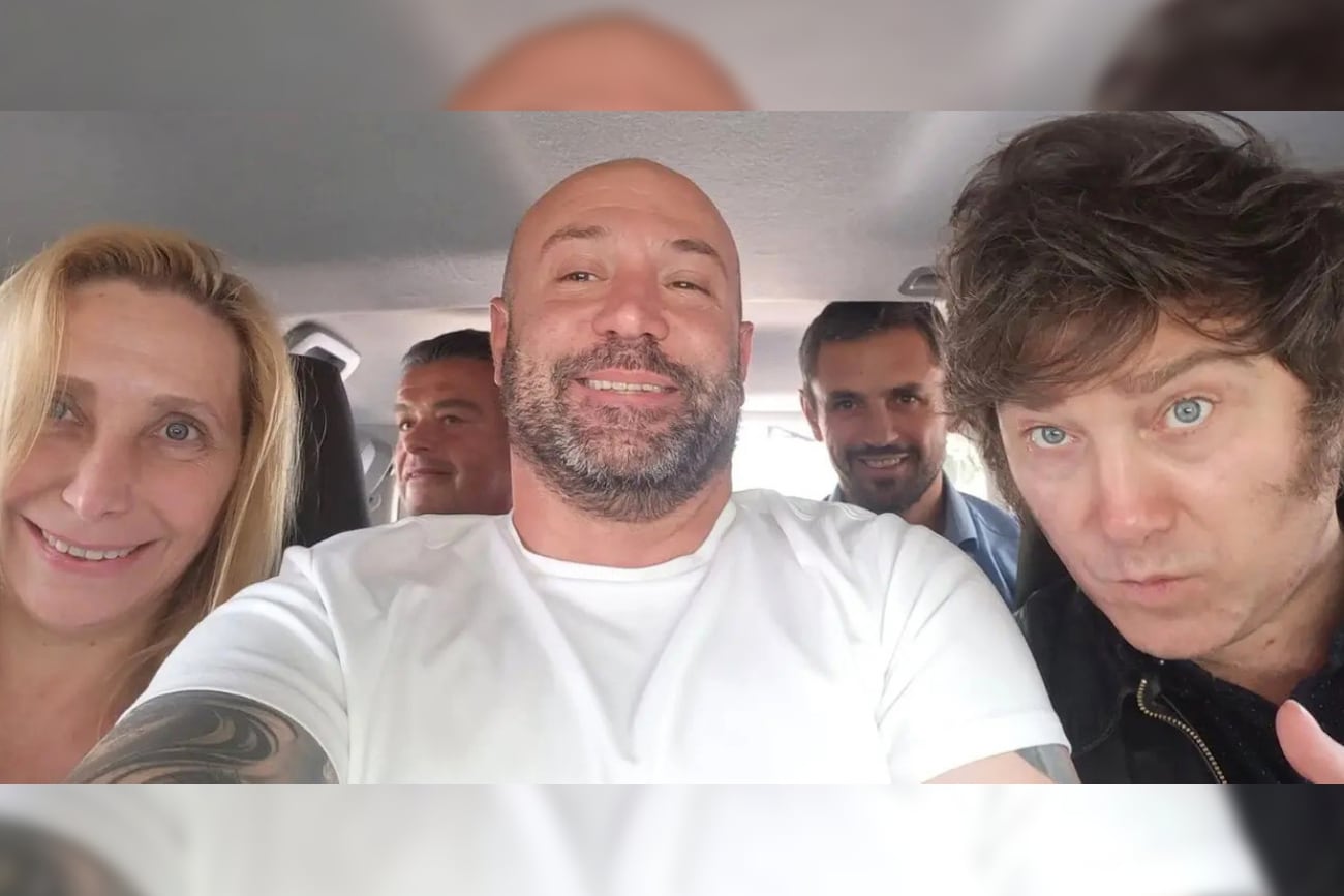 Diego Spagnuolo, junto a Javier Milei, su hermana Karina y Martín Menem (Gentileza Clarín).