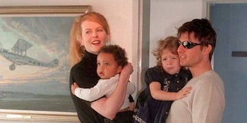 Nicole Kidman y Tom Cruise junto a sus hijos adoptivos, Connor e Isabella.