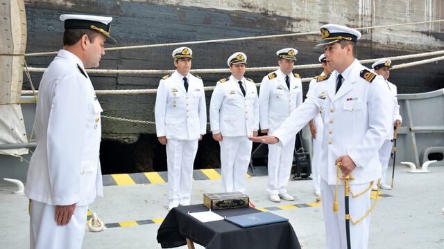 Puerto Belgrano: el multipropósito ARA “Punta Alta” tiene nuevo comandante