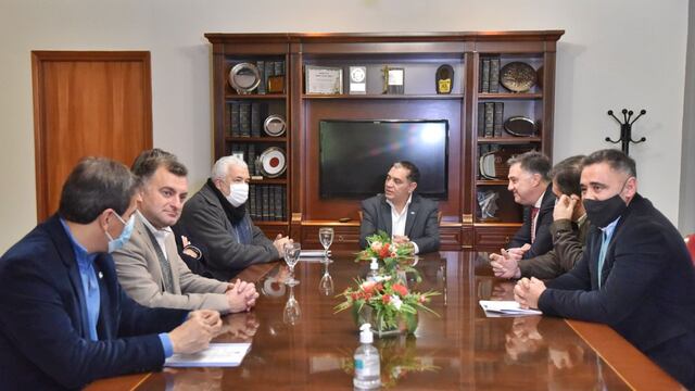 Adicciones: Monseñor Sánchez en la Legislatura