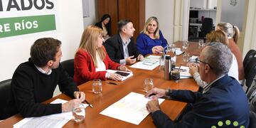 Avanzan en la habilitación a las comunas para contraer crédito público.