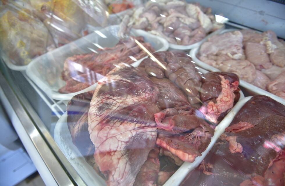 Intoxicaciones por achuras, que dijeron las autoridades de Mendoza respecto a los audios que circulan por WhatsApp