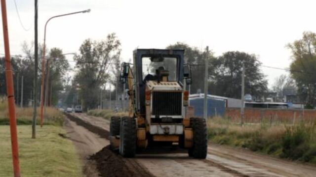 Trabajos para reconstruir, reparar y realizar el mantenimiento de las calles de tierra