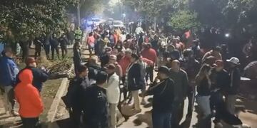 Vecinos enfurecidos en Grand Bourg