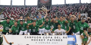 Maximiliano Oruste y Franco Platero, los dos sanjuaninos que hicieron historia y levantaron la Copa del Rey luego de derrotar a Barcelona en la final.