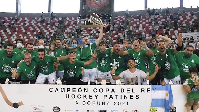 Maximiliano Oruste y Franco Platero, los dos sanjuaninos que hicieron historia y levantaron la Copa del Rey luego de derrotar a Barcelona en la final.