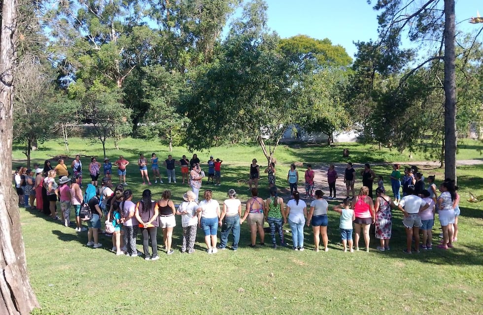 El grupo “Mujeres de Pie” realizó su cierre anual