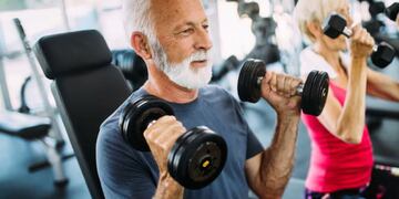 Cuáles son los mejores ejercicios para adultos de 60 años, según los expertos.