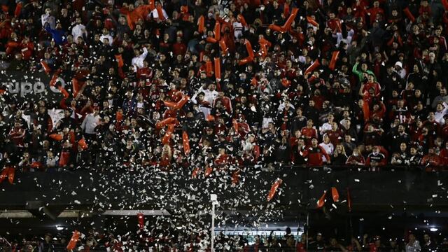 Los hinchas de Newell's volvieron al Coloso después de un año y medio