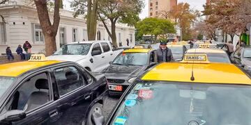 Los taxistas se convocaron en el Concejo Deliberante de Río Cuarto.