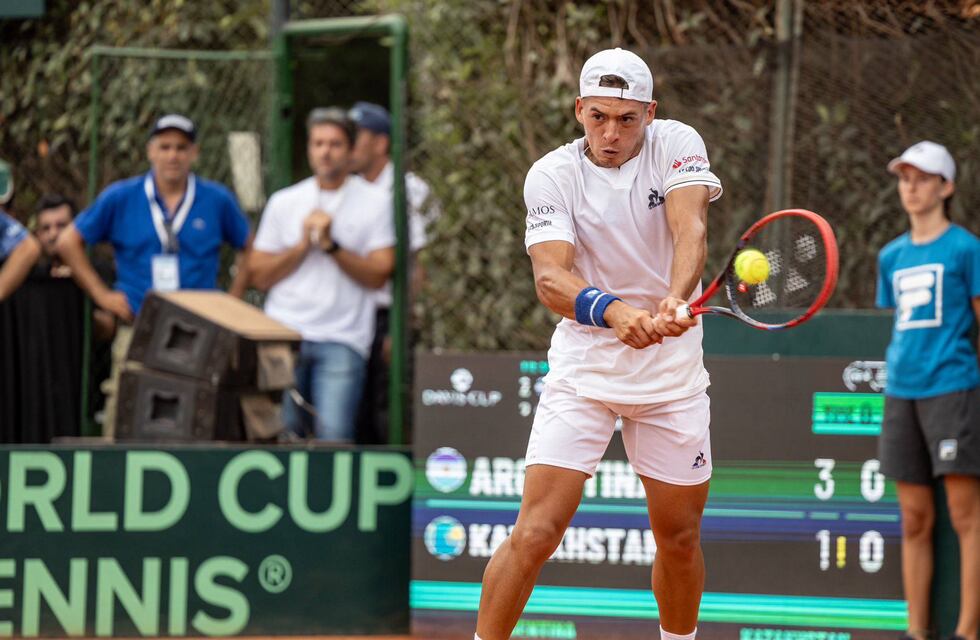 Copa Davis: Argentina venció a Kazajistán con un triunfo épico de Sebastián Báez