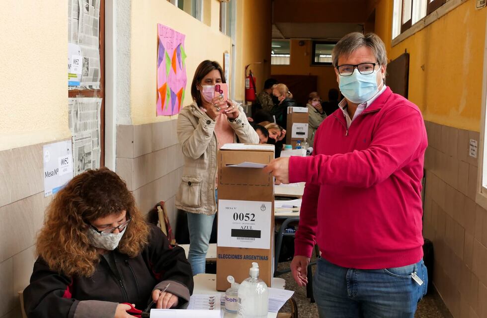 Jorge Ferrarello, el ganador de las PASO en Azul