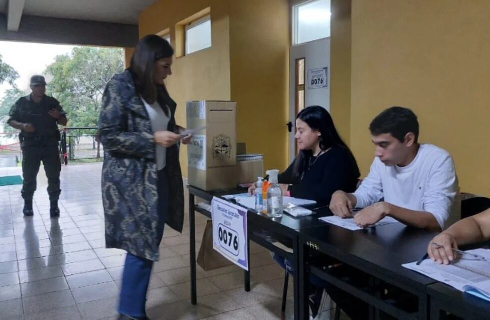 Elecciones en Misiones 2023: Silvana Ratti sufragó en Posadas