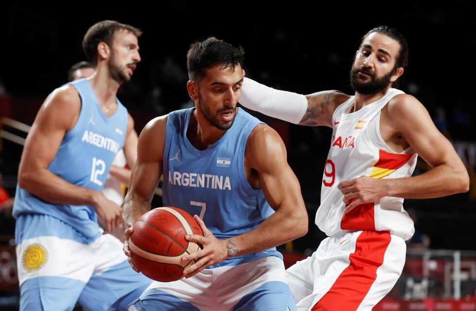 Juegos Olímpicos: la Selección de básquet cayó por 81-71 ante España y deberá esperar resultados para clasificar