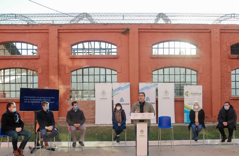 Capitanich lanzó una nueva convocatoria para el Informatorio Chaco en Fontana