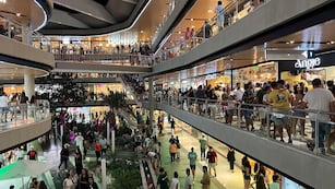 El shopping de Villa Carlos Paz fue uno de los lugares preferidos por los turistas.