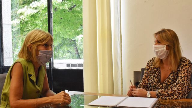 Marina Sánchez Herrero puso a disposición de la institución las herramientas que puedan ayudar a beneficiar el trabajo que realizan desde el Hogar.
