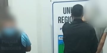 Detienen a un individuo acusado de robar un frigobar en Puerto Iguazú.