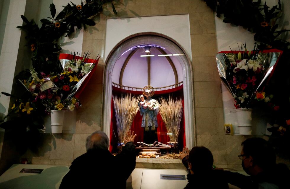 En la misa de San Cayetano, el Arzobispo de Buenos Aires reclamó: “Lo que te llevas al bolsillo se lo come la maldita inflación”