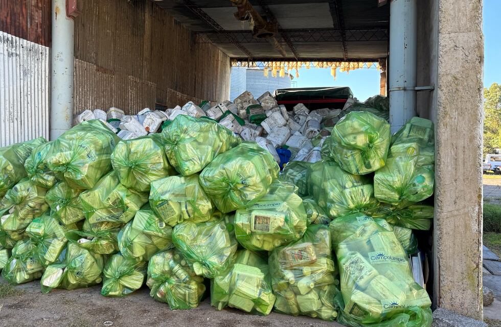 Gonzales Chaves: más de 3600 bidones de fitosanitarios recolectados